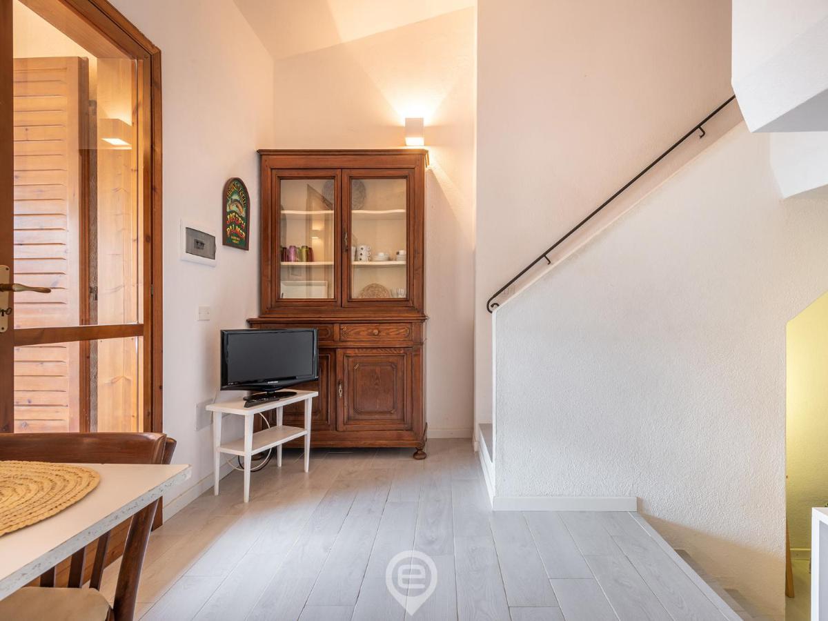 Porto Luna 25 - Hala Villa Villasimius Esterno foto